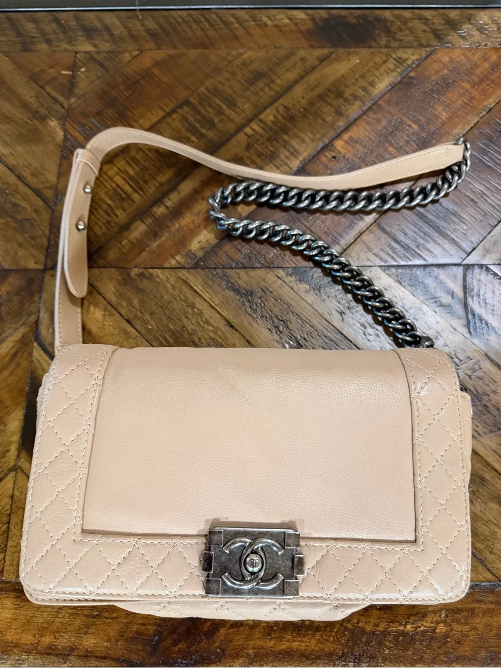 AUTHENTIC Chanel Medium Boy Bag in Beige Nude Lambskin with Gunmetal Hardware